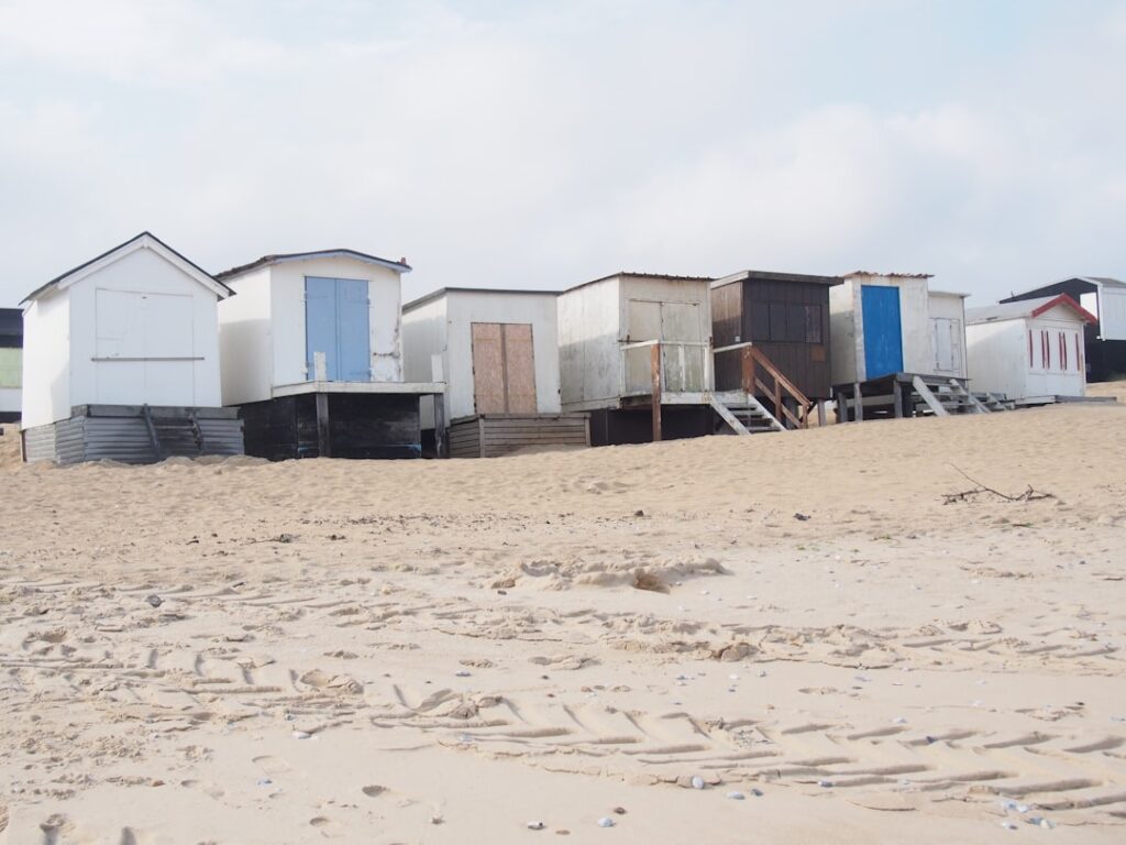 Why Your Surfside Beach Vacation Rental Isn’t Booking: 7 Listing Mistakes Costing You Money (And How to Fix Them)
