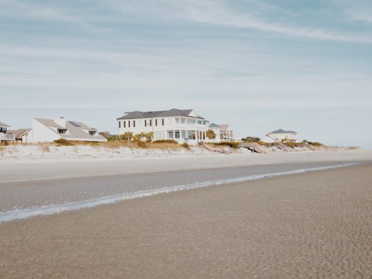 Crystal Beach Vacation Rental Booking Calendar: Your August–September Peak Season Strategy (Free Ferry, No Crowds, Direct Deals)
